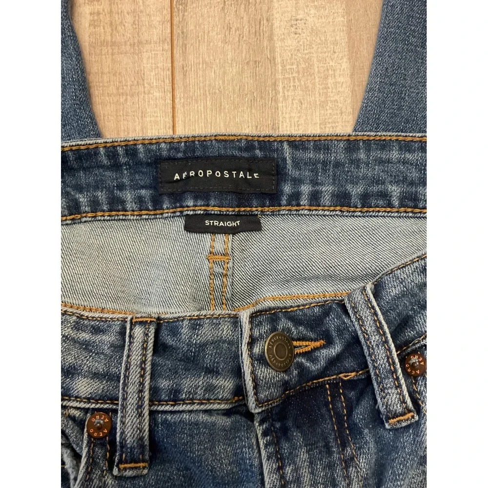 Aeropostale Mens Straight Leg Jeans 28x32 Medium Wash Blue Stretch Denim Pants